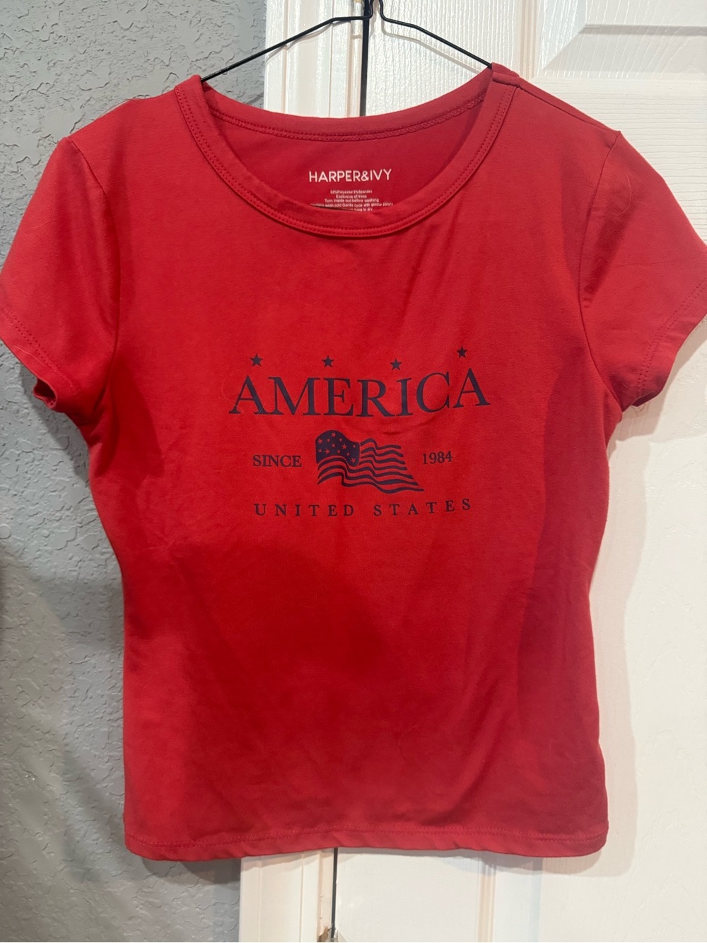 Women's Tight Fit- Cropped' Red 'America' Graphic Tee Medium